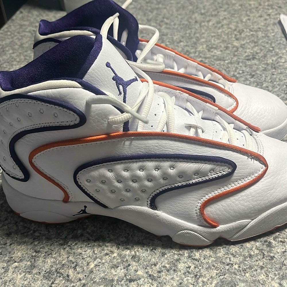 Women’s air Jordan of white new orchid day orange sneakers